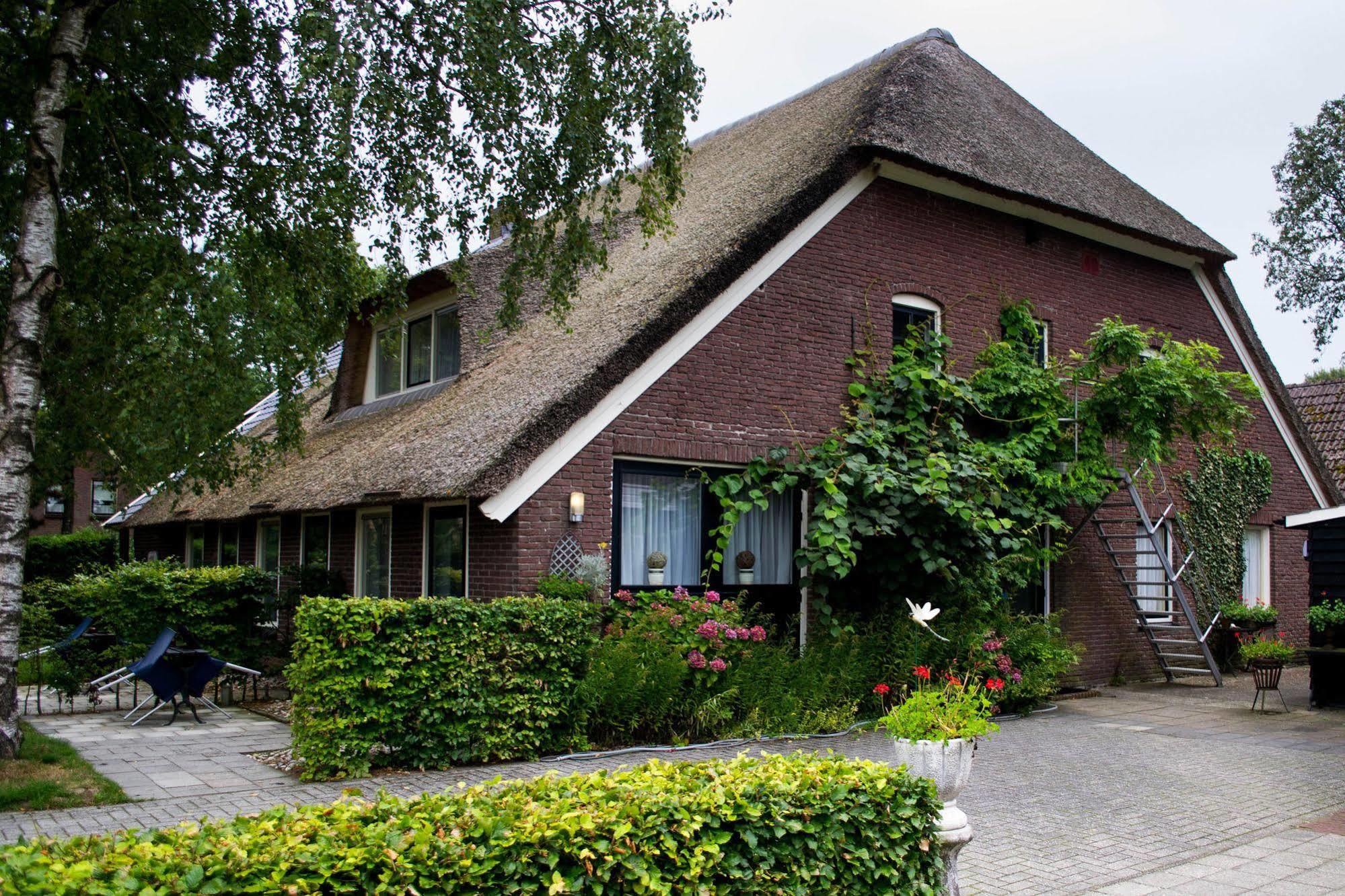 De Loohoeve - Restaurant & Hotel Schoonloo Dış mekan fotoğraf